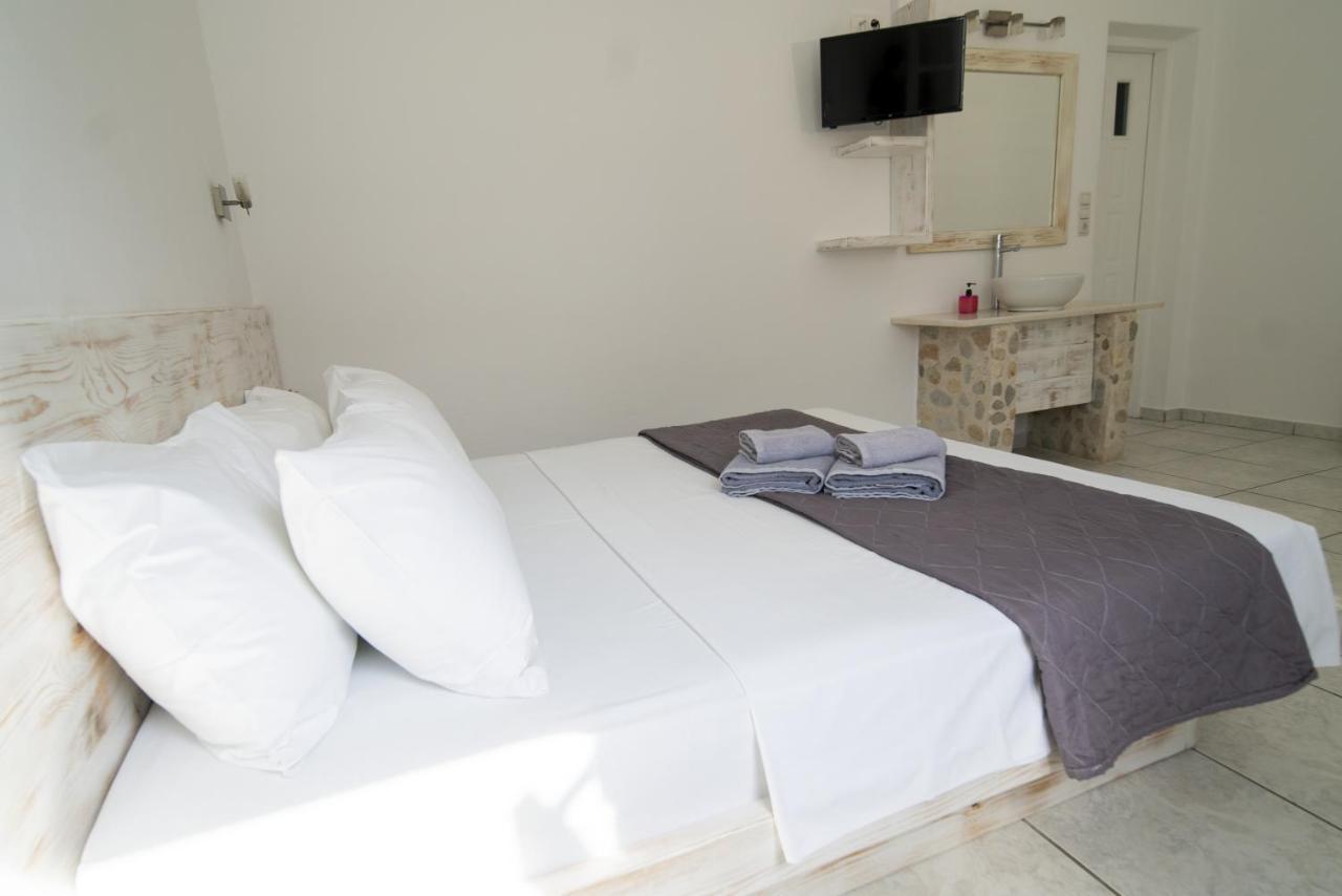 Hotel Porto Naoussa (Adults Only) Exterior foto